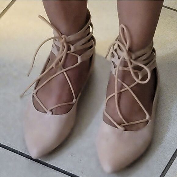 BRAND NEW COCONUT BY MATISSE POINTED TOE LACE UP WOMEN'S BALLET FLAT SHOE - Picture 1 of 14